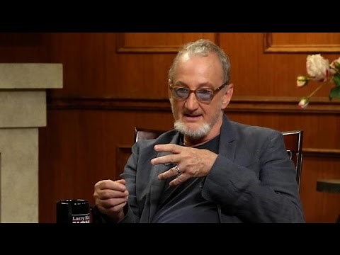 'Scream' and 'Elm Street' Actors Tribute Wes Craven | Larry King Now | Ora.TV