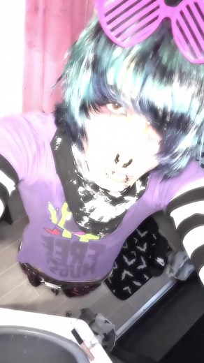 Emo Scene Hair Transformation with Coontails