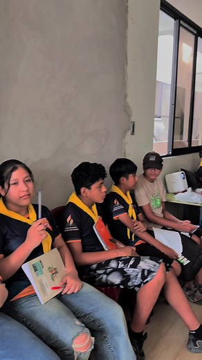 🐚✨ Hoy en el Club de Conquistadores aprendimos sobre los moluscos 🐙🐌 Descubrimos que son animales invertebrados, cómo viven y por qué son tan importantes en la naturaleza 🌊💚 ¡Seguimos aprendiendo y creciendo juntos! 💛🔥 #ClubDeConquistadores #Moluscos #AprendiendoJuntos
