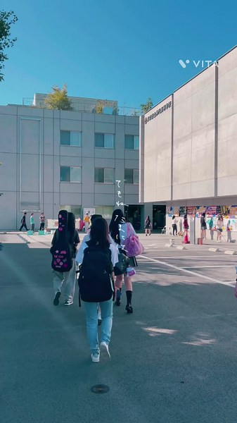 神代高校最後の文化祭の様子