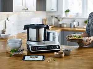 29K views · 210 reactions | [NOUVEAU ROBOT] Découvrez le nouveau kCook Multi Smart, le robot Kenwood connecté ! 1⃣ suivez votre recette par étape avec l'application et la balance connectée 2⃣ gérez votre recette depuis votre tablette/smartphone 3⃣ adaptez vos quantités et vos ingrédients en fonction de vos goûts Pour en savoir plus : https://goo.gl/Ywst7P | Kenwood | Facebook