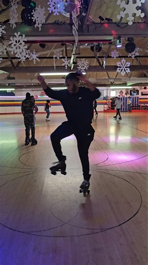 Omar 🌪️🔥‼️👏1-5-26 #skatetherapy #spinning #freestyle #urbanskating #skatelove #skatelife #sk8life