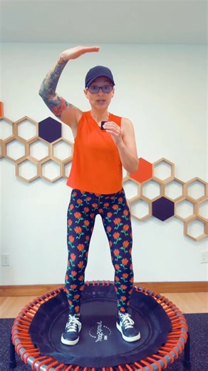 3 tips for keeping tempo on a mini trampoline rebounder #rebounderworkout #trampolinefitness #minitrampoline #trampolineworkout #exercise #rebounder #tips #workouttips #fitness #fitnesstips #workout | Earth & Owl