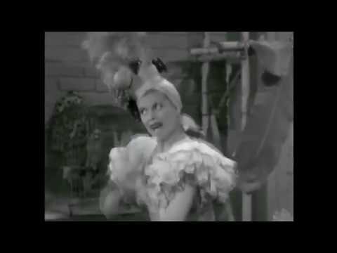 Lucy Ricardo sings Mama Yo Quiero