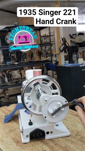 This beautiful little Singer 221 from 1935 is going to be available for auction on eBay soon.