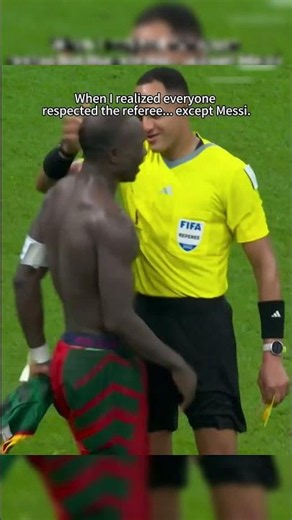 How Messi Reacts to Referees He Can't Bribe