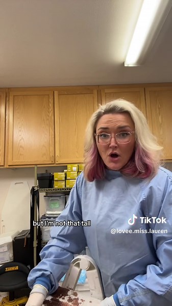 Replying to @Chellezor The prep room step stool. We may need a new one. It’s just paint type wood stain from staining the funeral home. #laurenthemortician #embalming