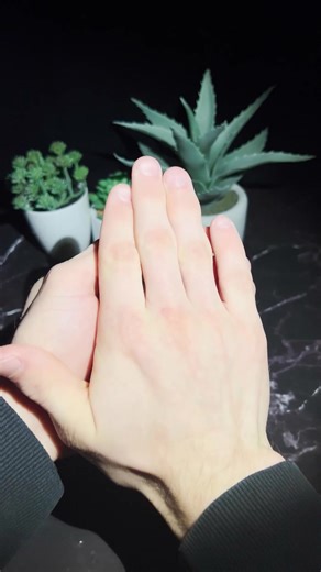 Nowa Świecąca w Ciemności Figurka od Mini Legendy! ⭐️