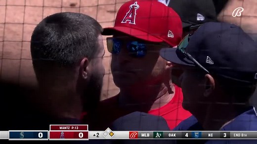 1.3M views · 22K reactions | WE HAVE GOT A BRAWL IN ANAHEIM 勞 via: Bally Sports West | Baseballer | Facebook