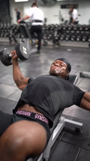 Be making gym look like Thorpe Park 🌊🎢 #Gym #Fitness #GymProblems #Sweat | Olima Omega