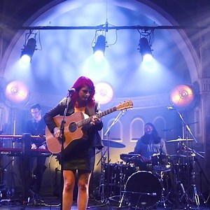 'Hopeless' is one of the more close-to-home songs on the album…my dear friend Alysia and I wrote this track about some things in life we were going through at the time. We all feel a bit hopeless occasionally- this was one of those times for me. Watch the full video here https://youtu.be/Qf4jFbilnuM | Karise Eden