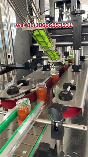 Automatic bottle capping machine#machine #cappingmachine #bottlecaps #factory #packagingmachine