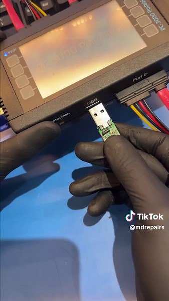 Chip-Off Data Recovery #datarecovery #tech #electronics #microsoldering