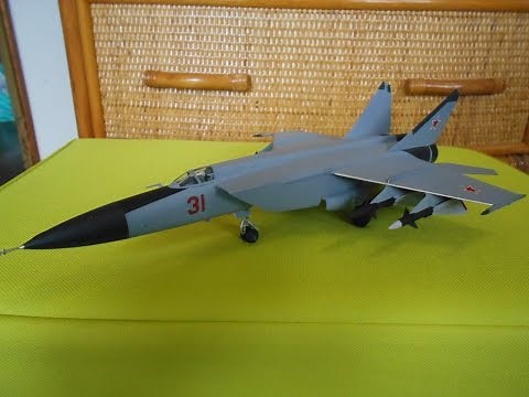 ハセガワ 1/72ミグ２５フォックスバット プラモデル