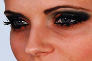 How to Do Scene Eye Makeup