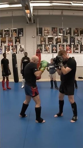 Choosing your Muay Thai Stance #muaythaitraining #thaiboxinglife