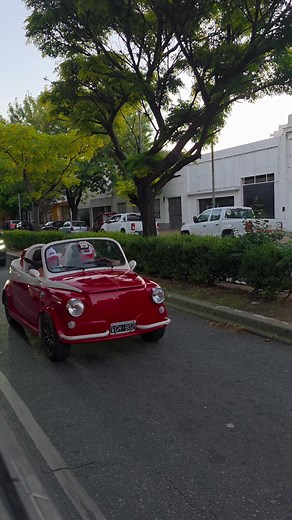 Explore the Fiat 600 Cabrio in La Plata