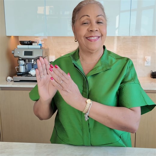 Milagros Baez Reyes on Instagram: "Welcome to Bad Bunny Boot Camp, where we’re getting you fluent in Bad Bunny just in time for the Super Bowl. Every Tuesday and Thursday, we break down one lyric at a time, translating, explaining, and giving the cultural context so you can actually understand what you’re singing. Today 's line: El tiempo no vuelve, pero los recuerdos se quedan. Translation: Time doesn’t come back, but memories stay. This phrase reminds us of what we value most in our culture: s