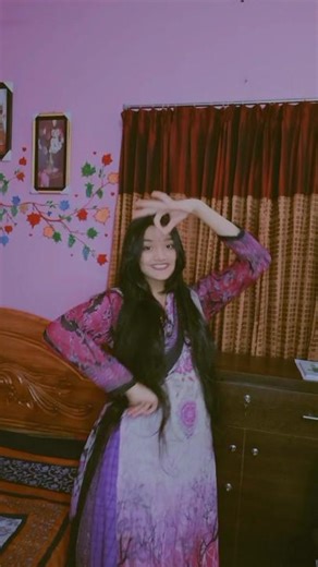 Expressive Movements in a Colorful Room Setting