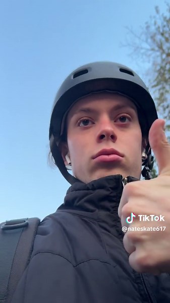 It is essential to wear a helmet at all times #helmet #skatetok🛹 #skateboarding #skateboard