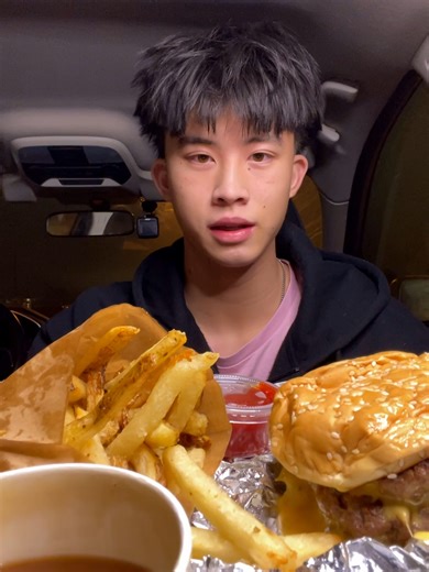 Part 8 | trying 5 guys for the first time #mukbang #fyp #asmreating #fiveguys #viral #mukbangvideo