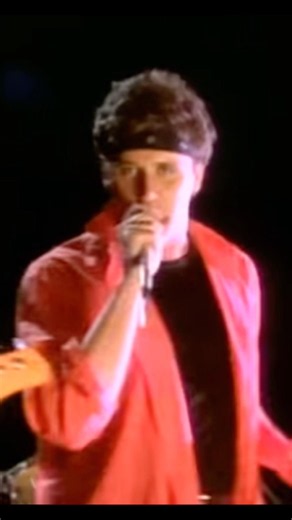 Lover Boy- Hot Girls in Love #80sMusic #80s #80sRock #ClassicRock #Nostalgia #Loverboy #Shorts #mtv