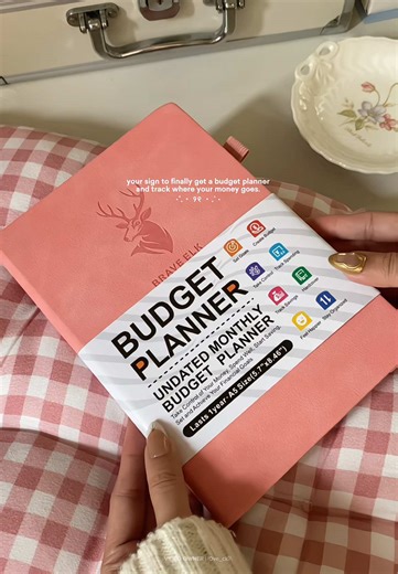 Essential Budget Planner for Financial Organization