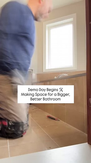 Demo Day is here! We kicked off the bathroom renovation by removing the old bathtub and opening up the space for a fresh, modern layout. The timelapse makes it look quick — but behind every clean demo is planning, safety, and the kind of attention to detail our clients choose Capstone for. From demolition to design and final finishes, our team is committed to delivering quality work, clear communication, and stress-free renovations. Thinking about updating your bathroom? Expanding your shower? R