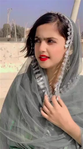Long (@zoya__gul_50663)’s videos with original sound - 🌺 Shahbaz Khoso🌺
