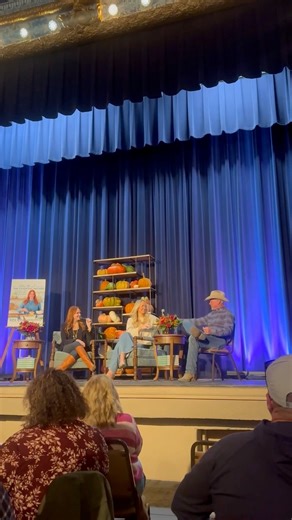 1.2M views · 23K reactions | Ladd crashed my cookbook conversation in Pawhuska yesterday. 鸞 Should I take him to Kansas City with me next week?  | The Pioneer Woman - Ree Drummond | Facebook