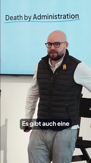 Unternehmer sein heißt manchmal: Saurons Auge spielen.