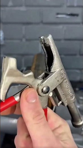 Attach the appropriate type of clamp to the part and test it with a bolt or nut #workingtools