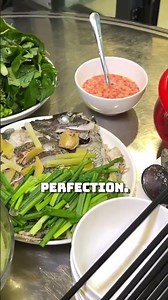 I Didn't Expect Vietnamese Street Food to Be This Good #vietnam #streetfood #foodie