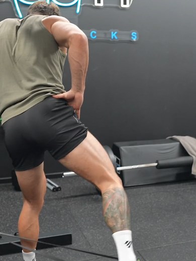 tips for banded hip abductions #hipabductionmachine #hipabductions #abduction #gymtips