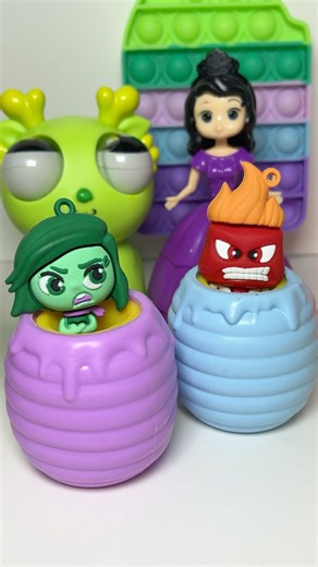 Funny Disney Princess Screaming INSIDE OUT AHHHH