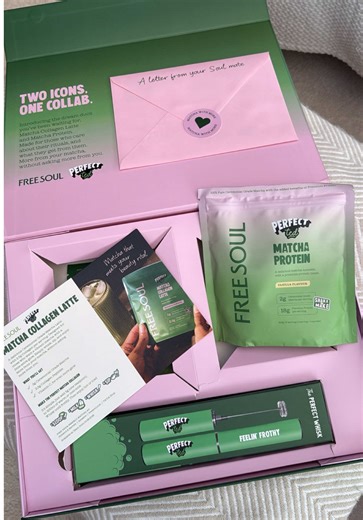 Let’s unbox the new @Free Soul x @PerfectTed pr box 🍵🍵 Dreamy matcha that’ll save you £5 a day! Avaliable in matcha collagen latte and matcha protein! Shop now via link or on the website using code MELISSA to save 15% *aff . . #freesoul #matcha #matchapowder #unboxing #protein