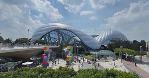 China's booming service consumption draws foreign investment