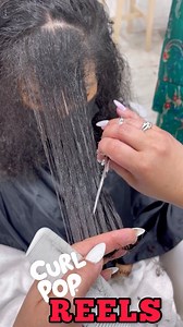 Are your Gen Z curly girls switching to a middle part 👩🏽‍🦱 but the hair wants to go to one side? 😡 @curlpop shares how to make it work and pop 💥 | Hairbrained