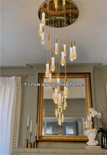 From shelter to cozy home ✨ Interior designer Alexandra Levy brings warmth and elegance to the space with the Indra Chandelier.\t#hometransformation #homeupgrade #interiordesign #modlighting