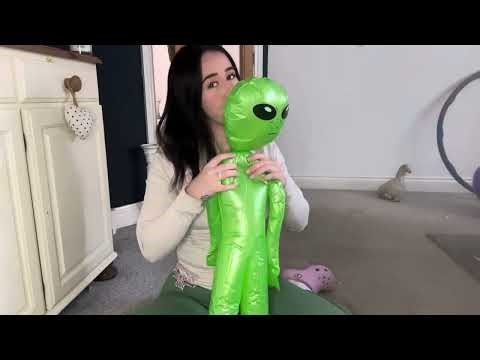Blowing up my new alien inflatable from SHEIN