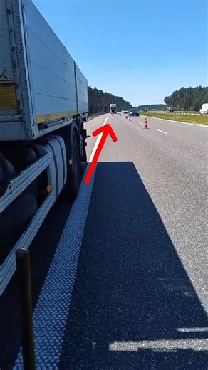 He almost ended it all... Terrifying close call! 🤯🔥 Sebastian.Jakiewic #truckdriver #automobile #job