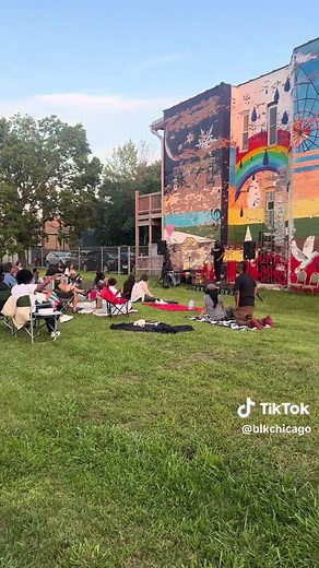 Appreciating Community Spaces in Chicago This Season