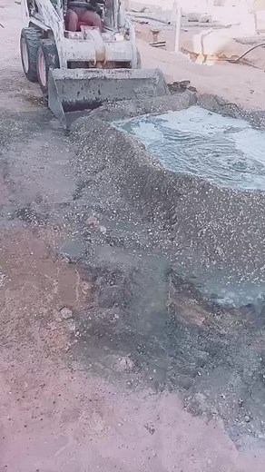 Expert Operator Spreading Material with Compact Loader