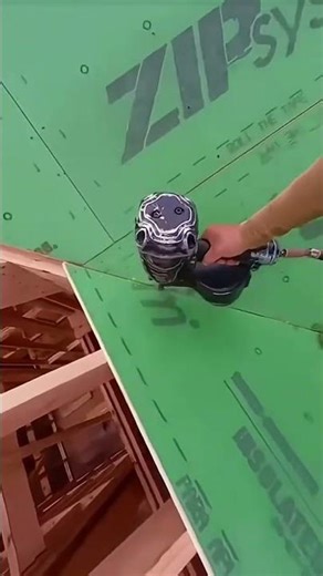 Roof Heating Mat Installation for Heat Resistance #shorts #construction #roofing