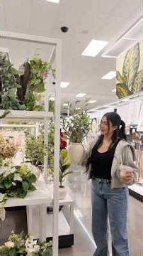 The plant for my dining table was my FAVVVV & it looks so good ☺️✨🌱☁️🤍