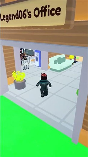 I HIRED an APP DEVELOPER to Make OP Apps! | Build a Coding Company Roblox #trending #gaming #shorts