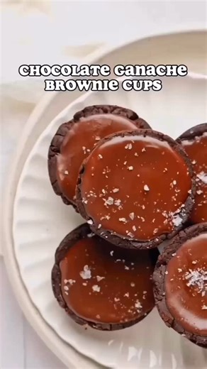 2.9K reactions · 893 shares | No-Bake Chocolate Date Cups This...