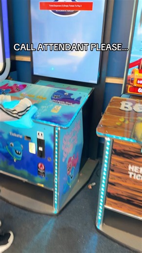 Butlins Skegness Is Wild…🤣🤣🤣#butlins #butlinskegness #arcades #beatbox #funny