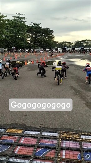 ready get start #ghania #nafi #pushbikesulteng #runbike #pushbikeindonesia