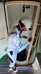 How Gas Crosses Borders? Pipelines vs LNG Ships! ⚡⛽ #naturalgas #energy #gastransportation #lng #pipeline #fuel #energynews #gasindustry #globaltrade #oilandgas #howthingswork #science #engineering #power #energyexplained #technology | AmeWhere